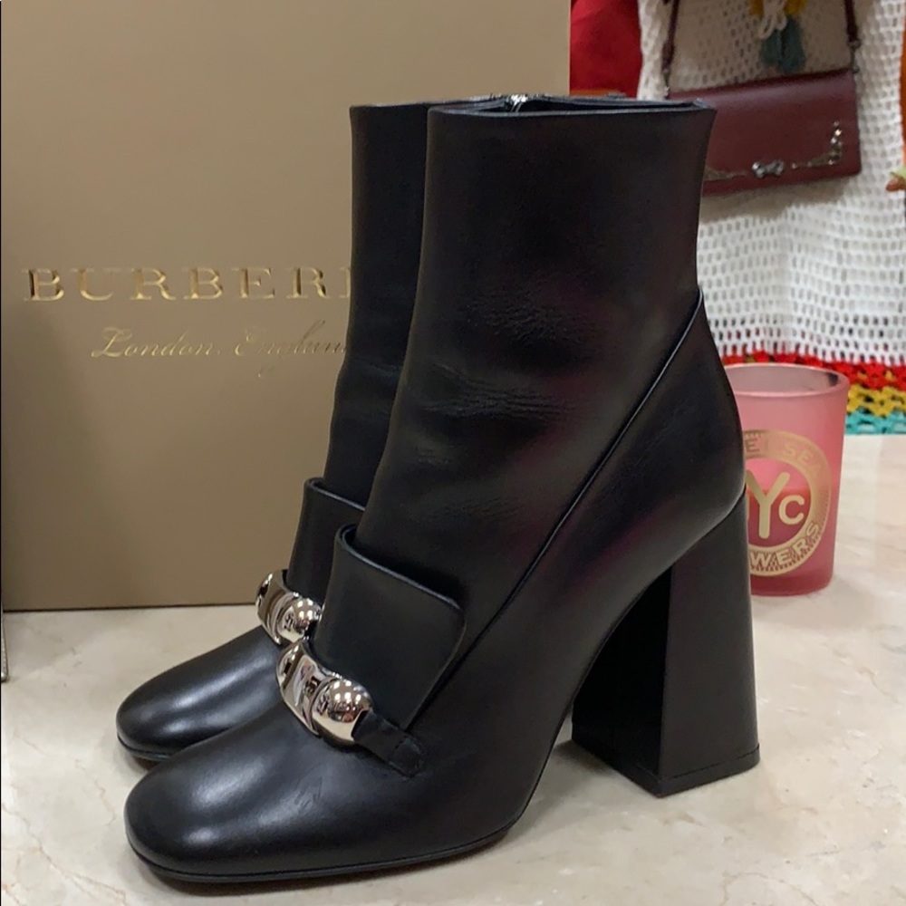 BURBERRY LONDON RUNWAY EXTENSION BRABANT BOOTS IN LUXURY BLACK LEATHER - Picture 2 of 9